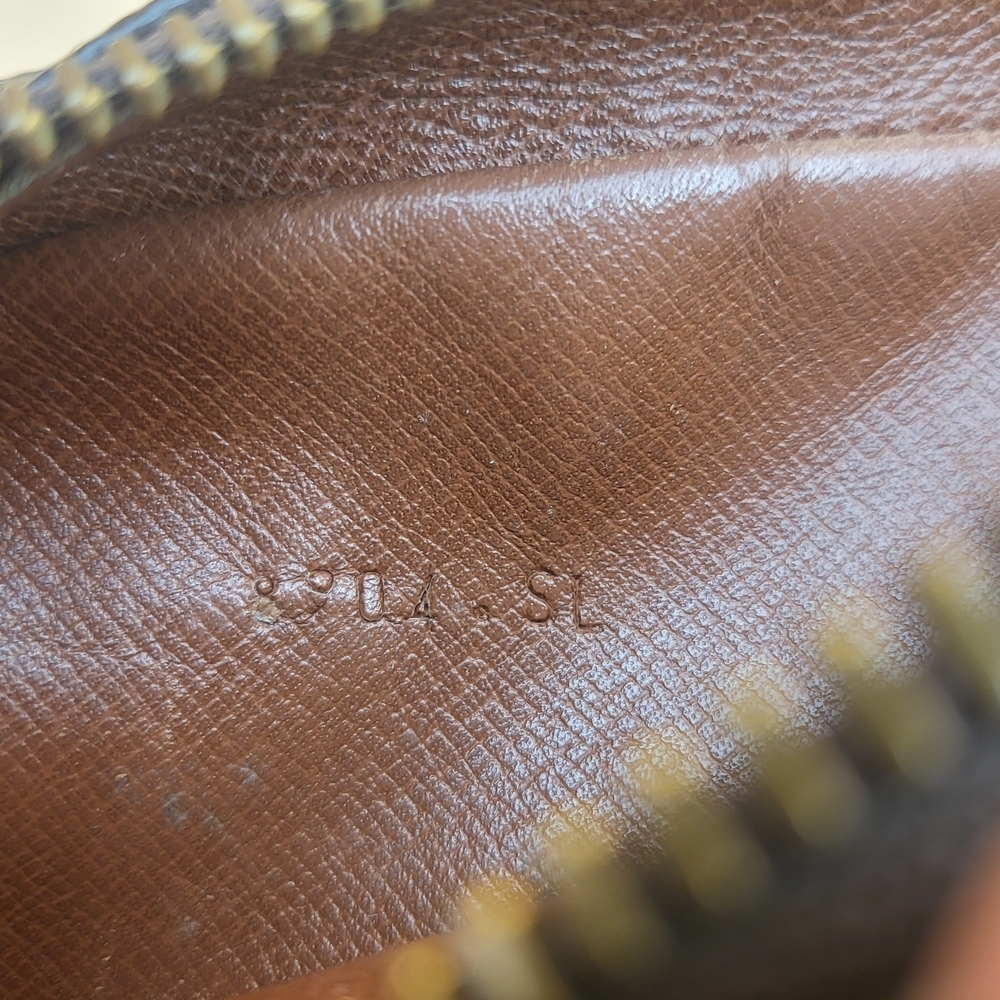 Louis Vuitton Danube Monogram Shoulder Crossbody Bag..authentic. !! - Picture 8 of 16